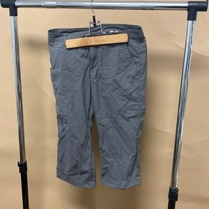 Eddie Bauer sport capri. Size 8